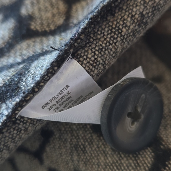 DIP Women's Coat - Picture 12 of 13